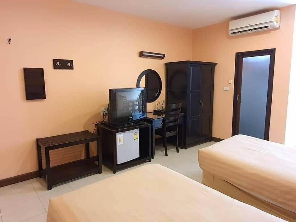 The Victory Hotel Ban Muang Daeng Exteriér fotografie
